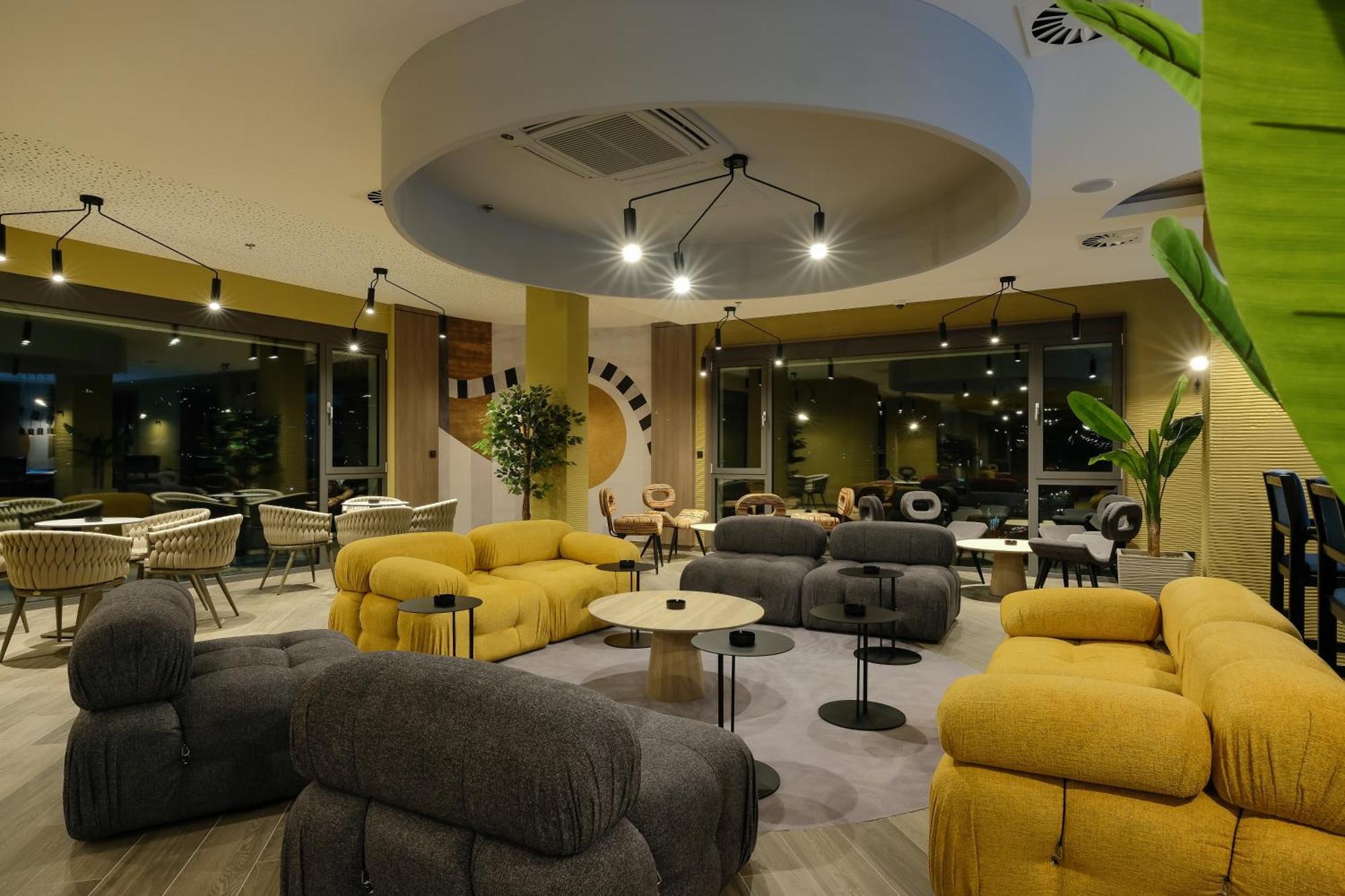 Hotel Vema Visoko Ngoại thất bức ảnh